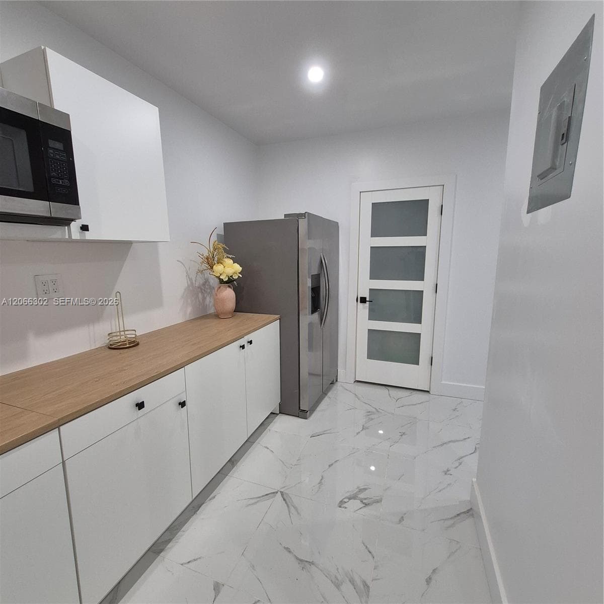 8220 NW 199th St # 8220, Hialeah, FL 33015 photo 4