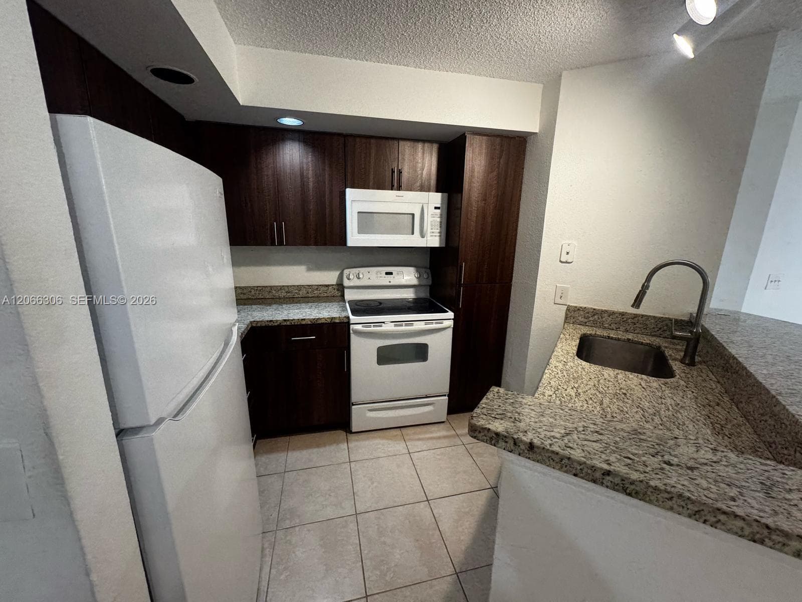 3370 N Pinewalk Dr N # 1213, Margate, FL 33063 photo 3