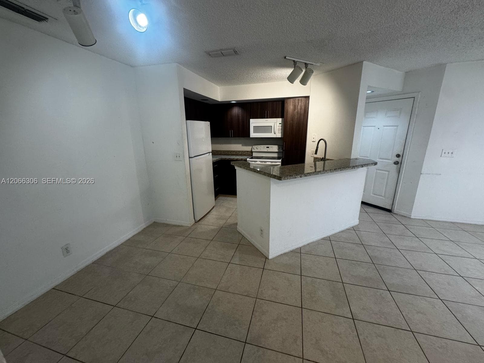 3370 N Pinewalk Dr N # 1213, Margate, FL 33063 photo 4