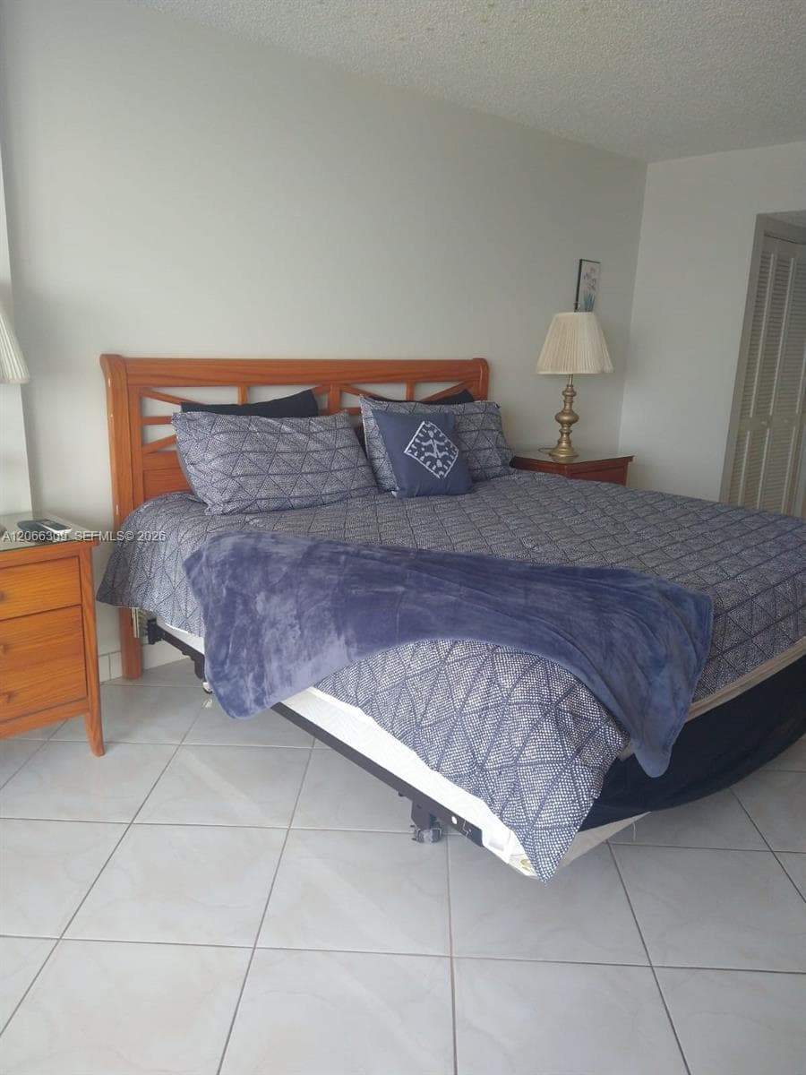 9341 Collins Ave # 303, Surfside, FL 33154