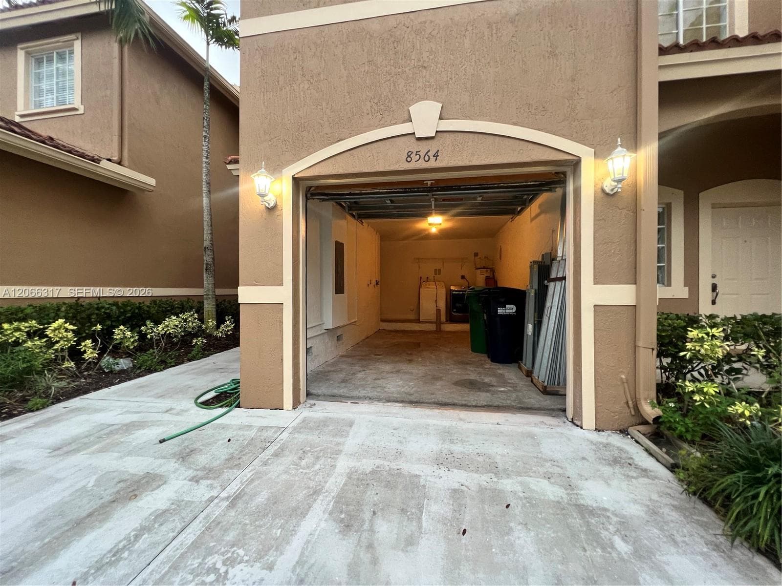8564 SW 214th Way, Cutler Bay, FL 33189 photo 4