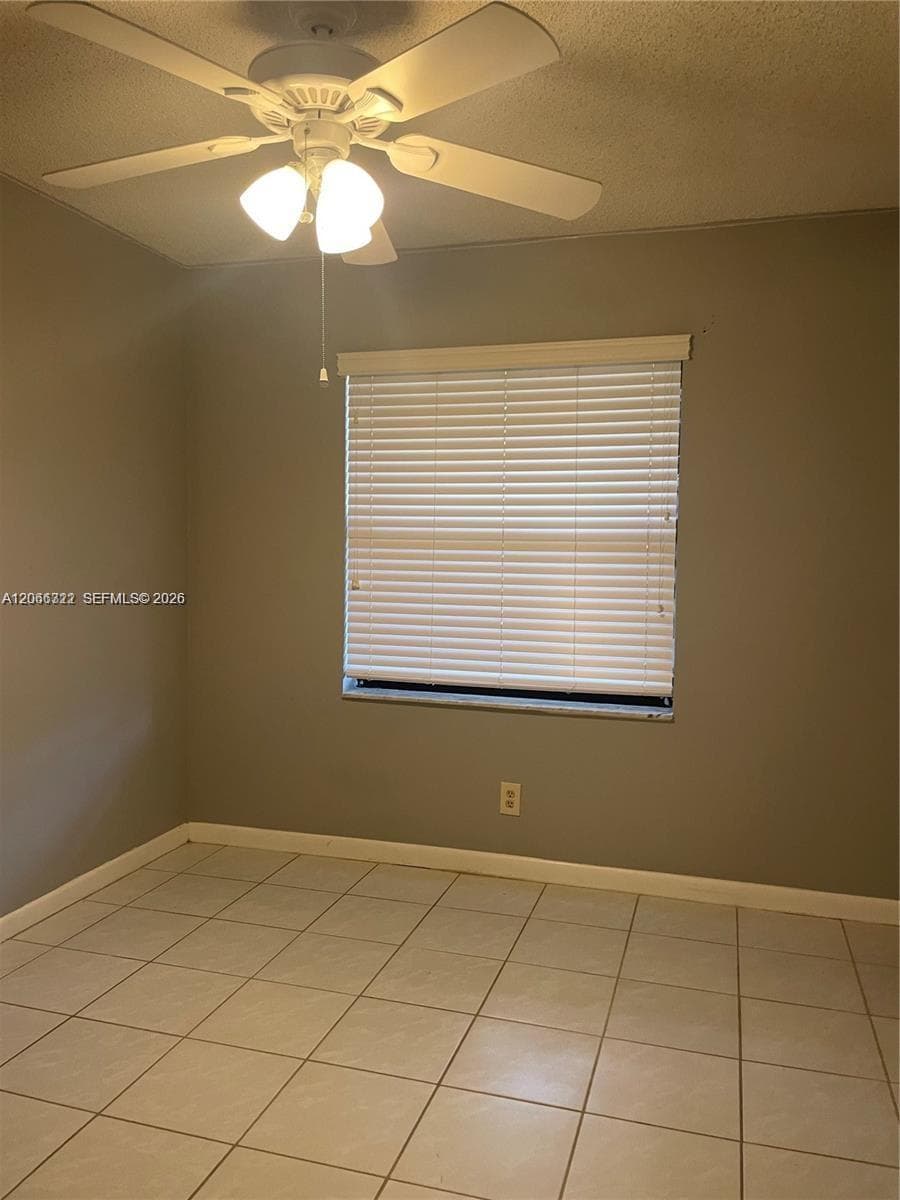 7250 Golf Colony Ct # 102, Lake Worth, FL 33467 photo 4