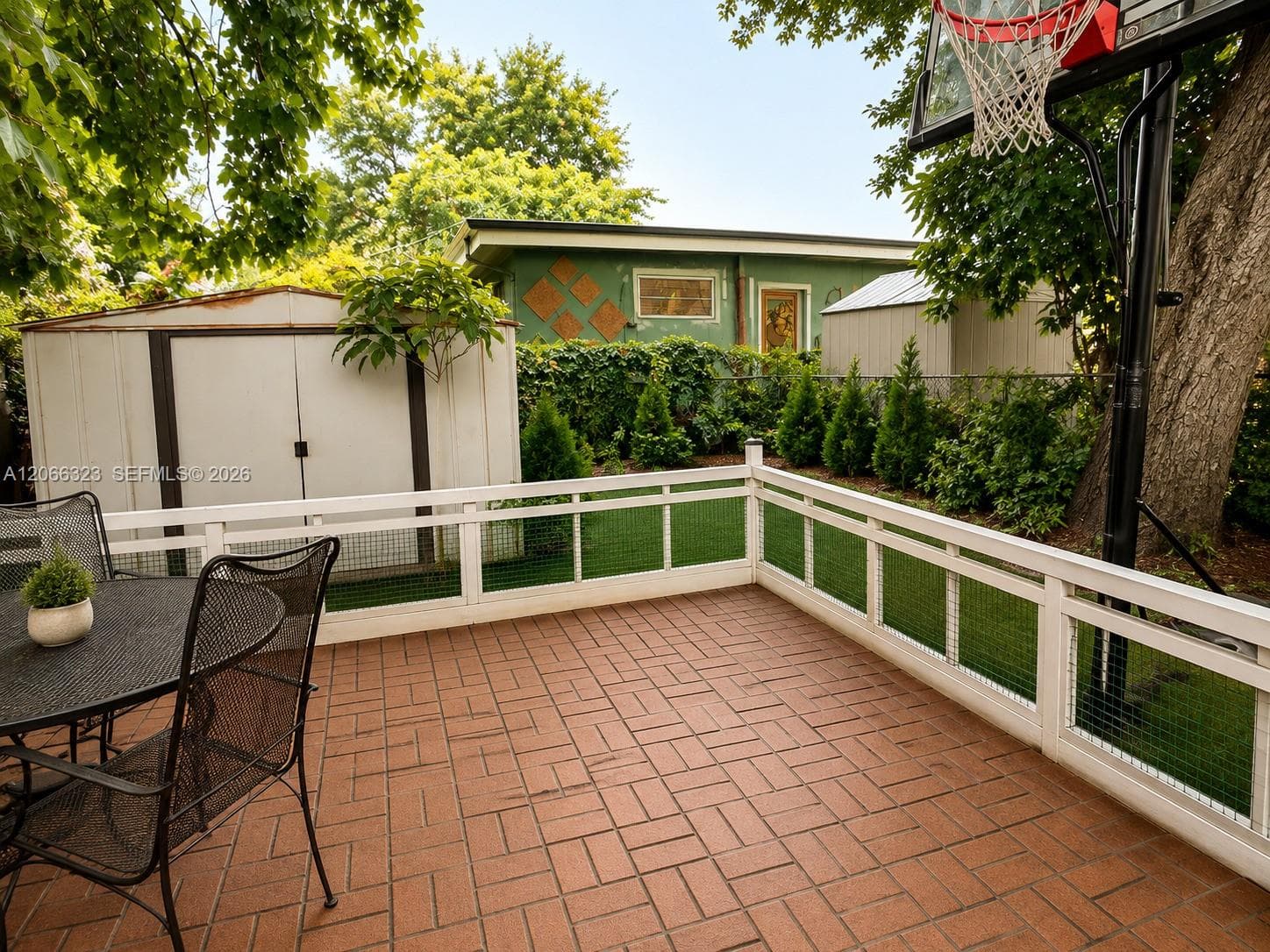 470 NW 52nd Ave, Miami, FL 33126 photo 2