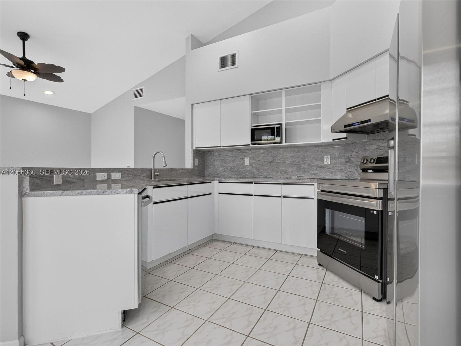 1520 Seabay Rd, Weston, FL 33326 photo 2