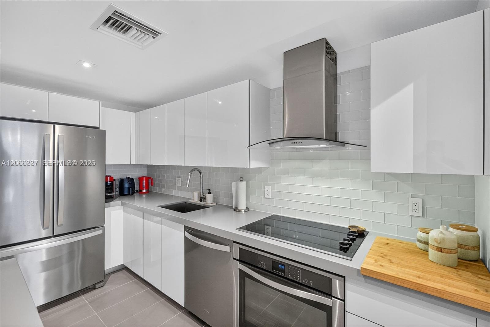 1600 NE 1st Ave # 3515, Miami, FL 33132 photo 3