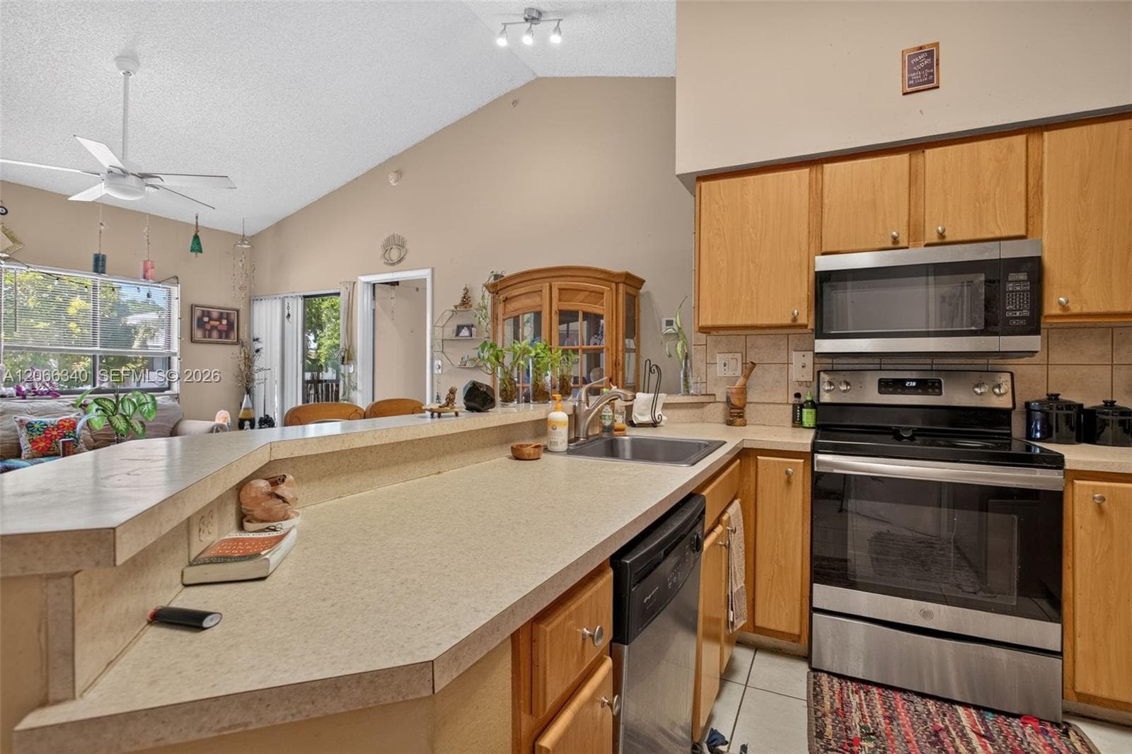 2445 SW 18th Ter # 807, Fort Lauderdale, FL 33315 photo 3
