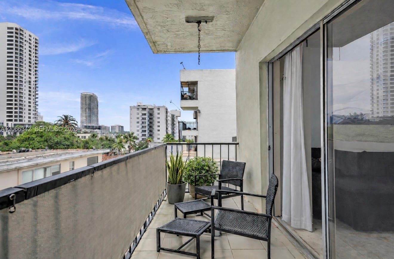 1236 Alton Rd # 304, Miami Beach, FL 33139 photo 5