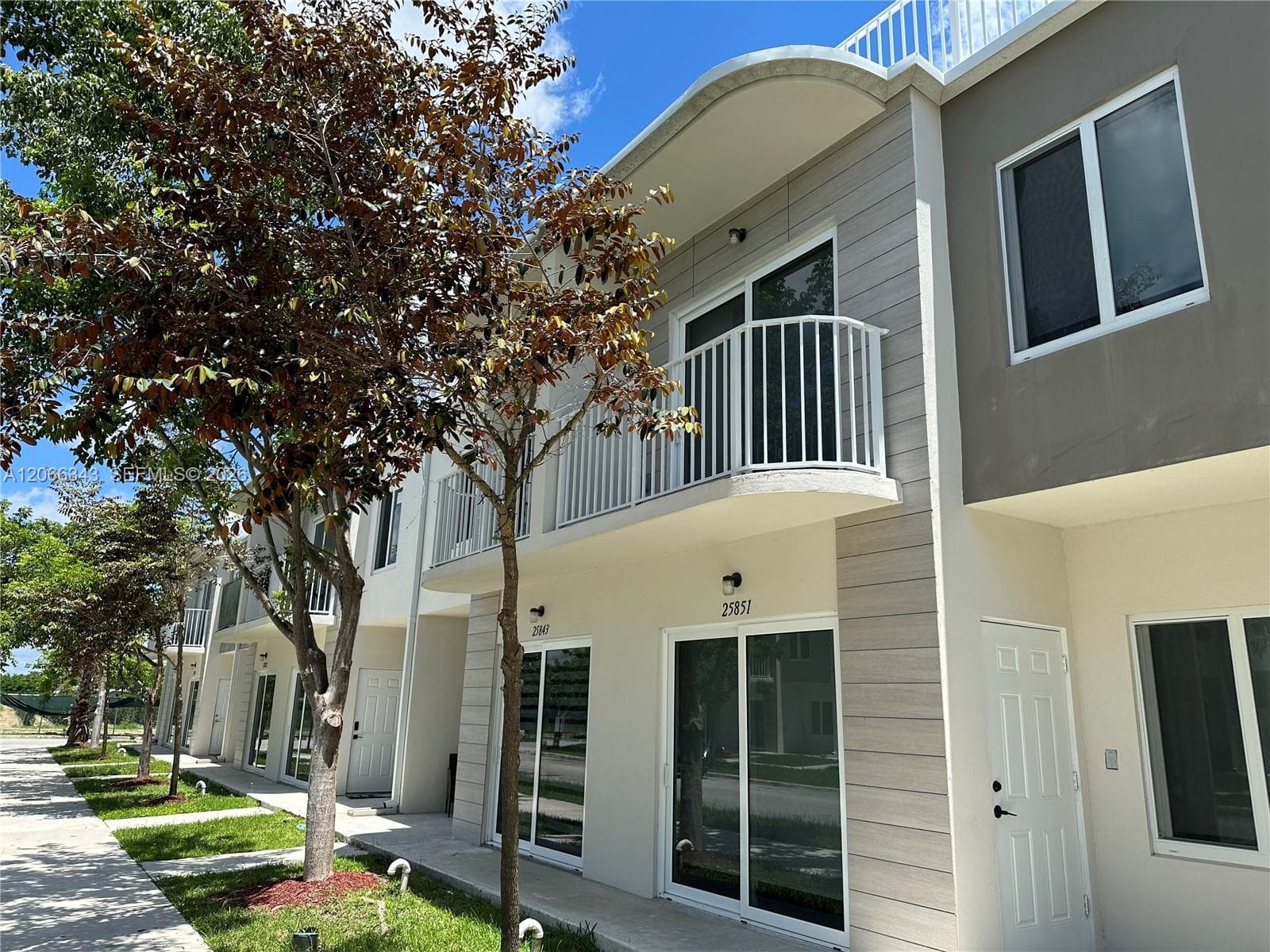 25851 SW 144th Ct, Homestead, FL 33032 photo 2