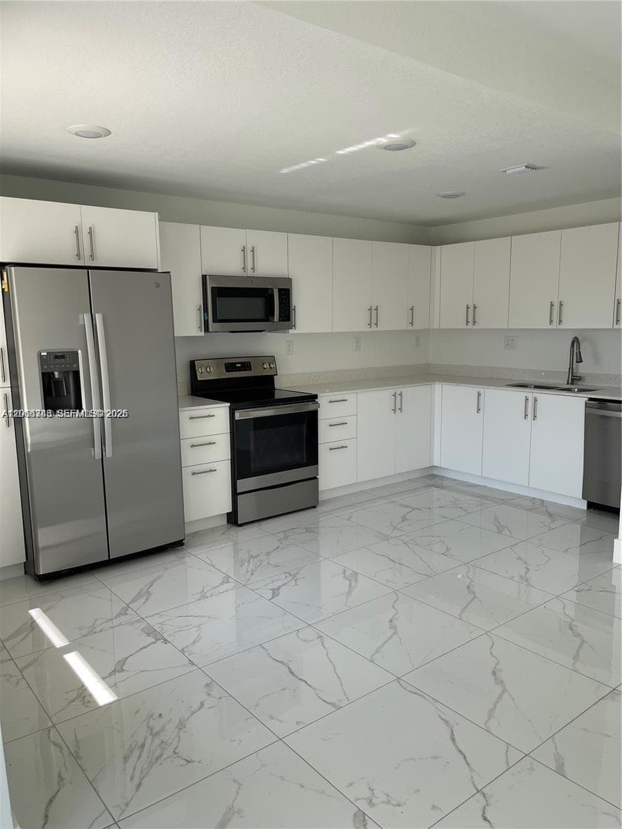 25851 SW 144th Ct, Homestead, FL 33032 photo 5