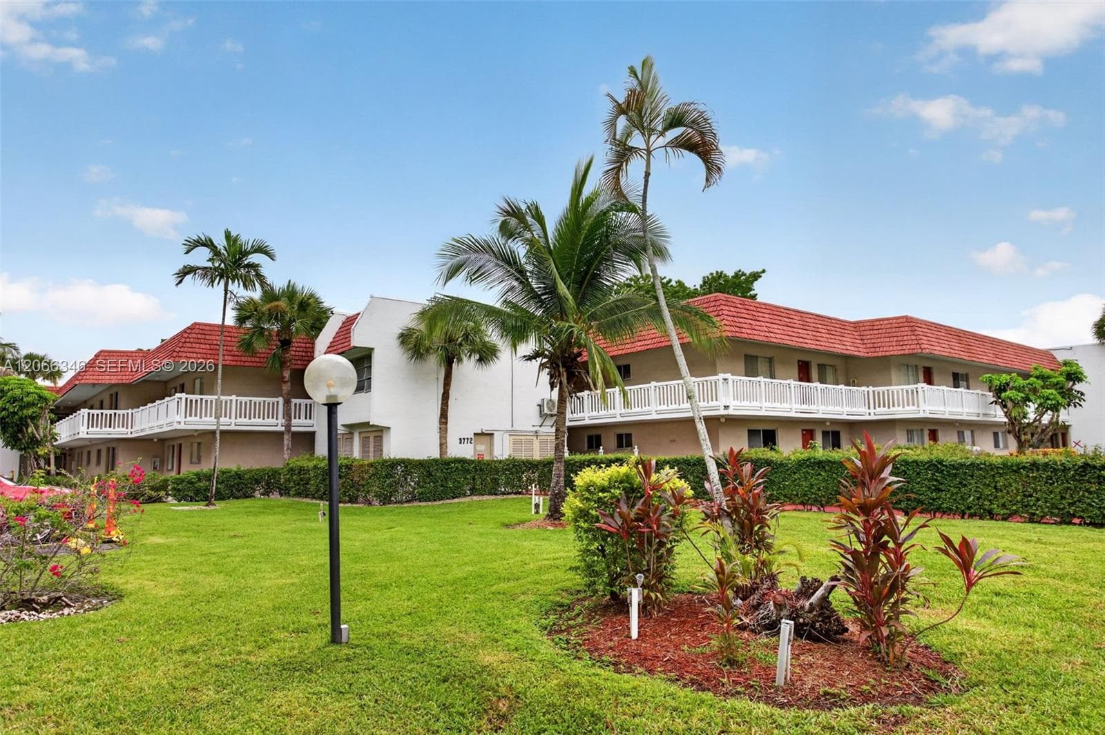 3772 Inverrary Blvd # 101, Lauderhill, FL 33319