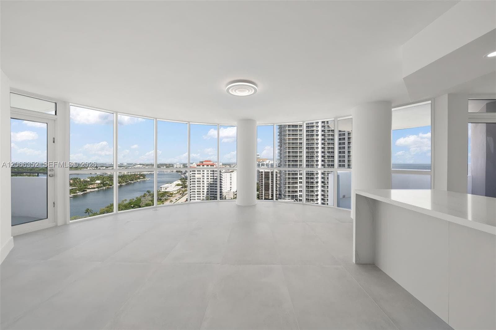 6301 Collins Ave # 2307, Miami Beach, FL 33141 photo 3