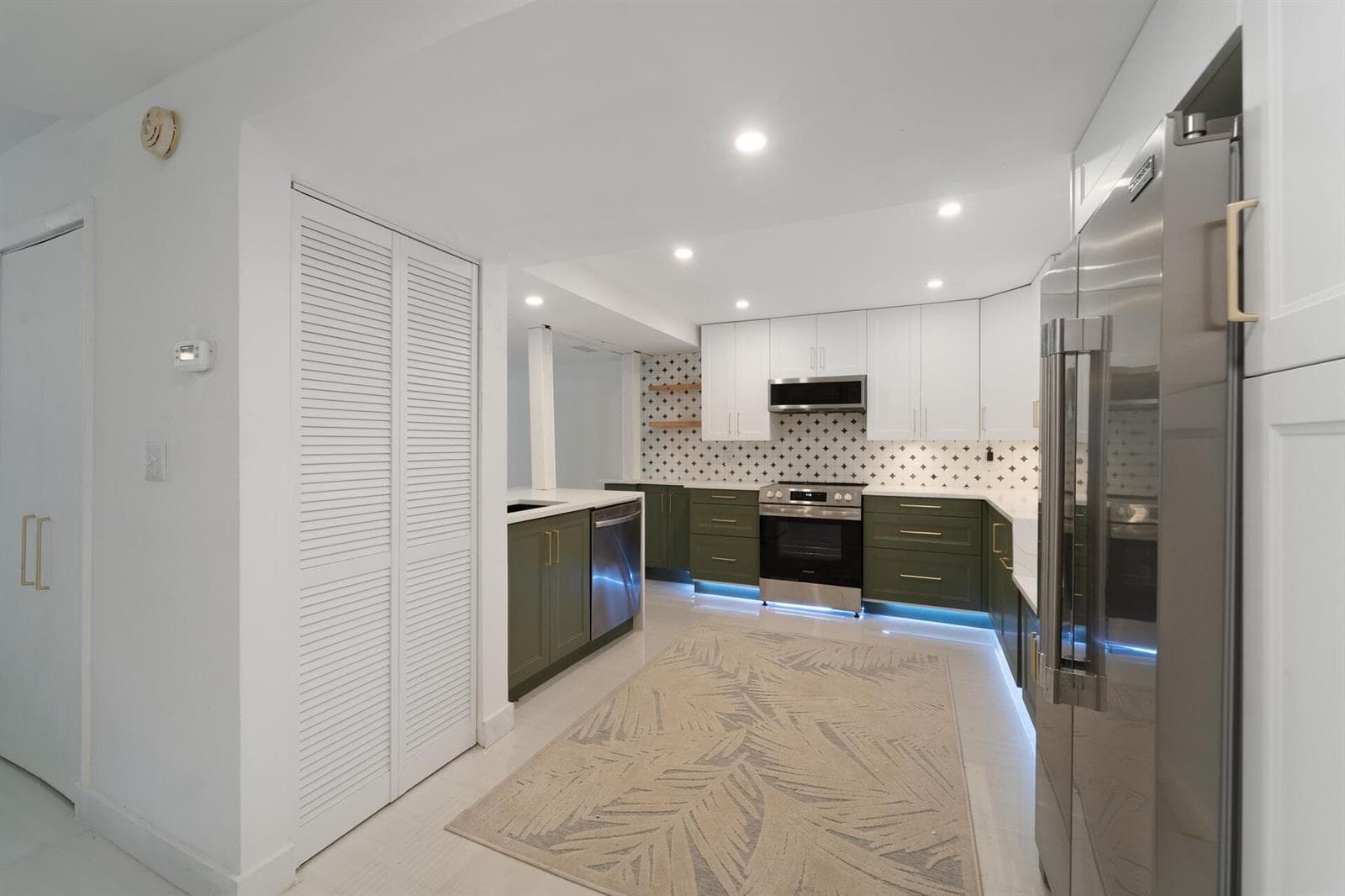 620 Tennis Club Drive # 103, Fort Lauderdale, FL 33311 photo 5