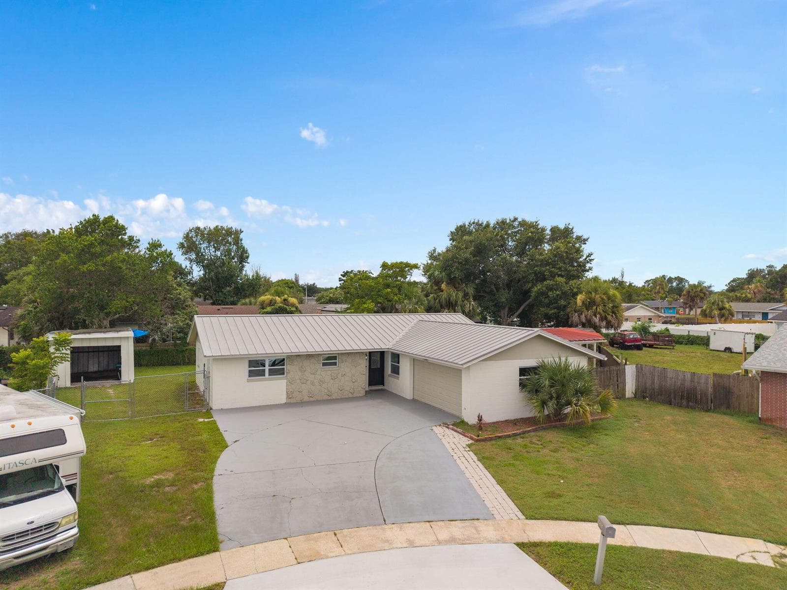 955 Tomes Court, Orlando, FL 32825 photo 3