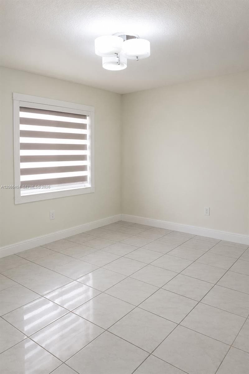 3659 SW 99th Ave # 7, Miami, FL 33165 photo 2
