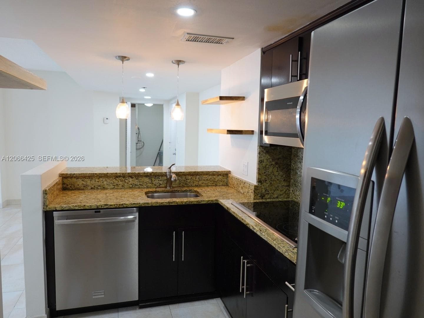 770 Claughton Island Dr # 1914, Miami, FL 33131 photo 4