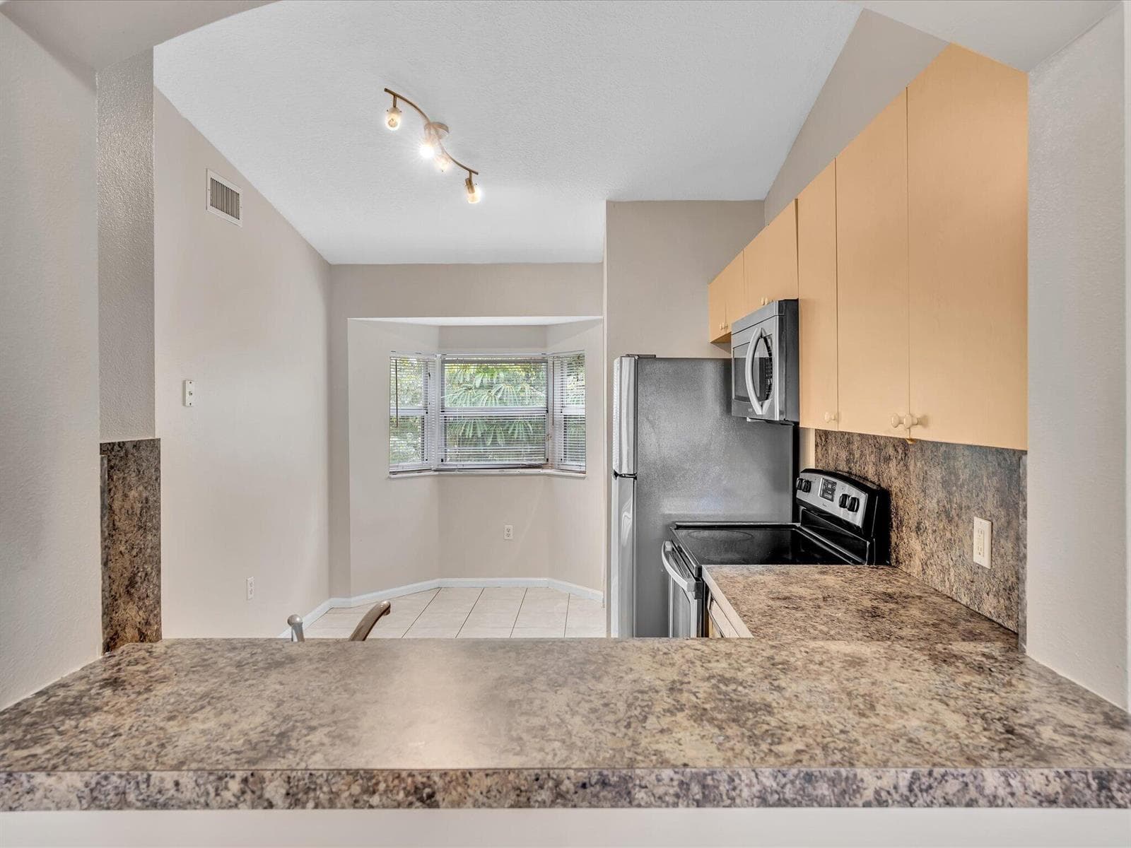 3504 BRIAR BAY Boulevard # 204, West Palm Beach, FL 33411 photo 4