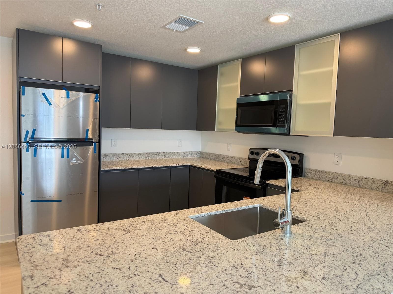 5563 Millenia Park # 201, Orlando, FL 32839 photo 4