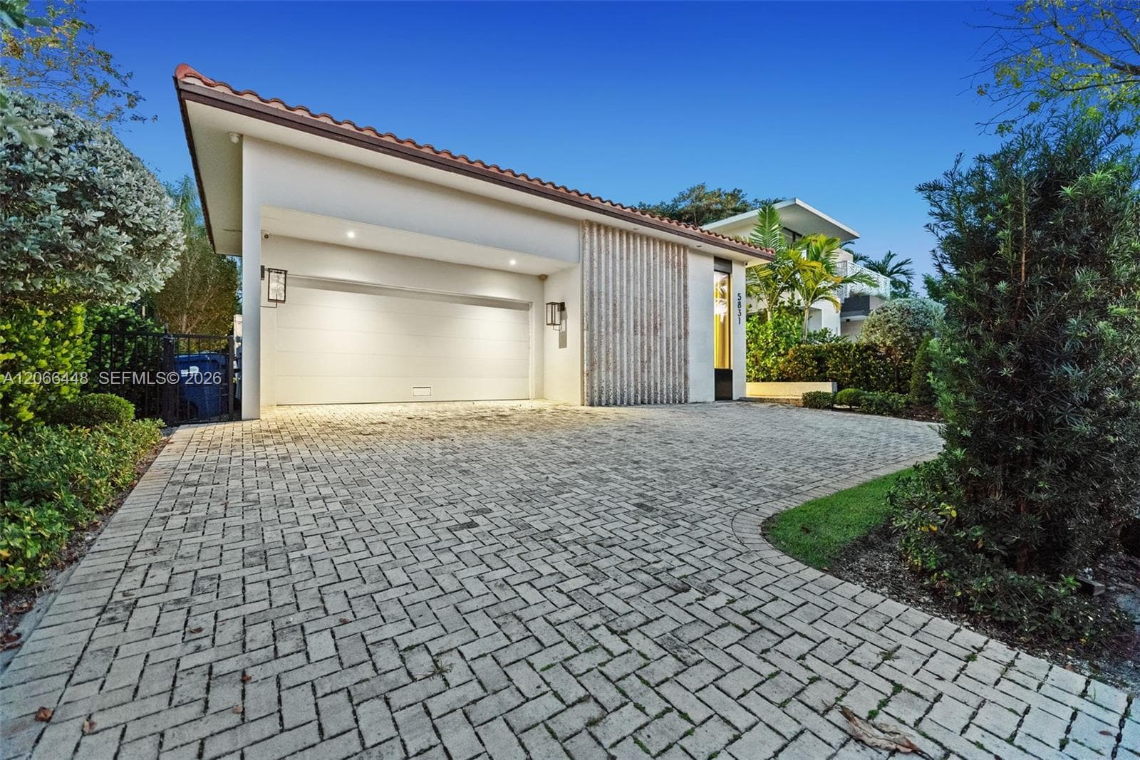 5831 Alton Rd, Miami Beach, FL 33140 photo 2