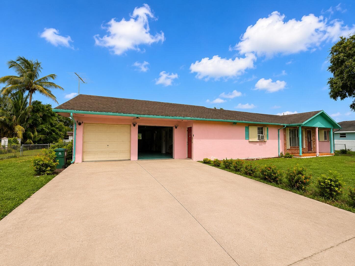 1025 SE 3RD Street, Belle Glade, FL 33430 photo 3