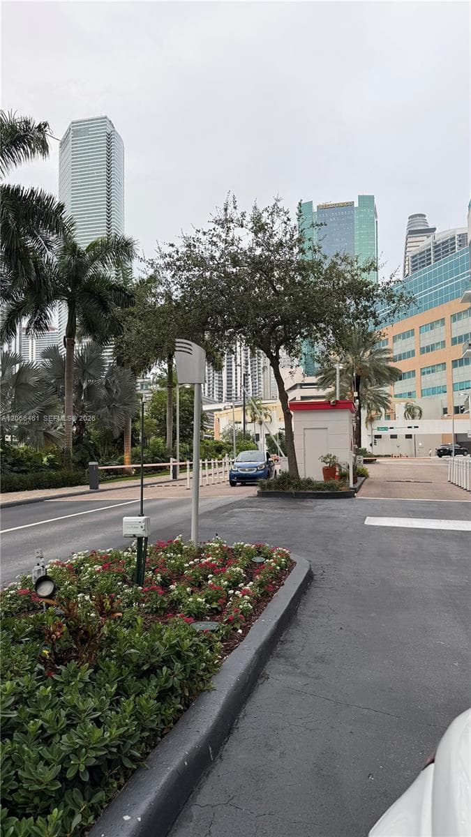 350 S Miami Ave # 304, Miami, FL 33130 photo 2