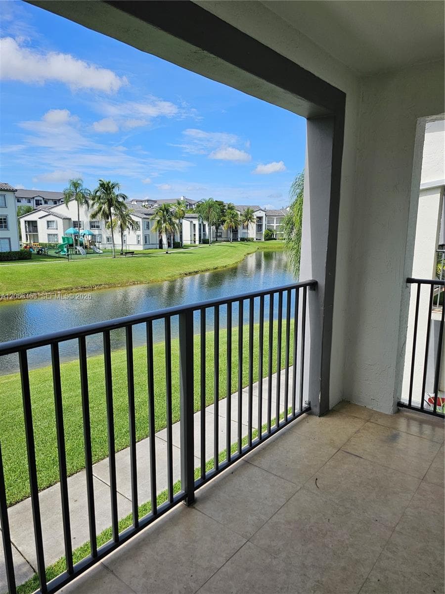4520 NW 107th Ave # 206-10, Doral, FL 33178 photo 2