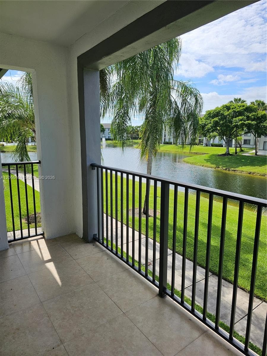 4520 NW 107th Ave # 206-10, Doral, FL 33178