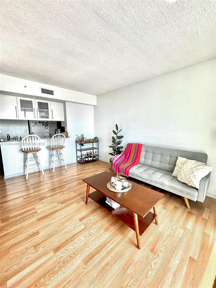 275 NE 18th St # 2004, Miami, FL 33132 photo 5