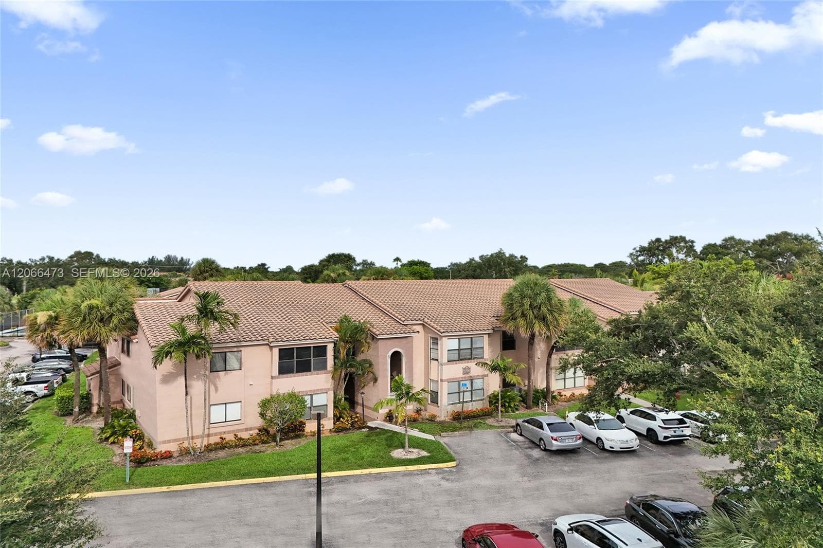 2796 S University Dr # 2201, Davie, FL 33328