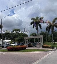 2243 NE 172nd St # 7, North Miami Beach, FL 33160 photo 2