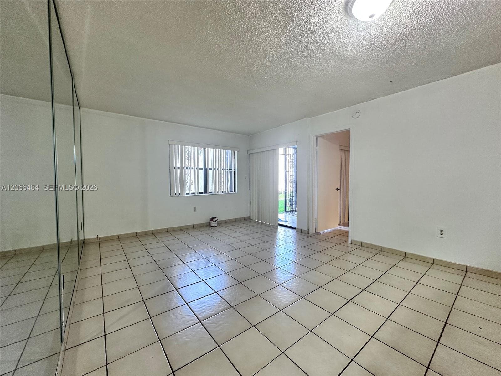 2740 W 63rd Pl # 13-25, Hialeah, FL 33016 photo 2