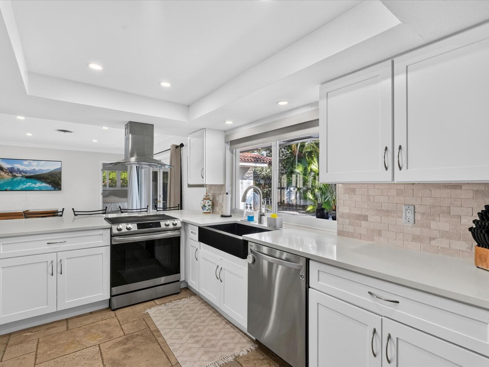 2010 NE 59th Place, Fort Lauderdale, FL 33308 photo 5