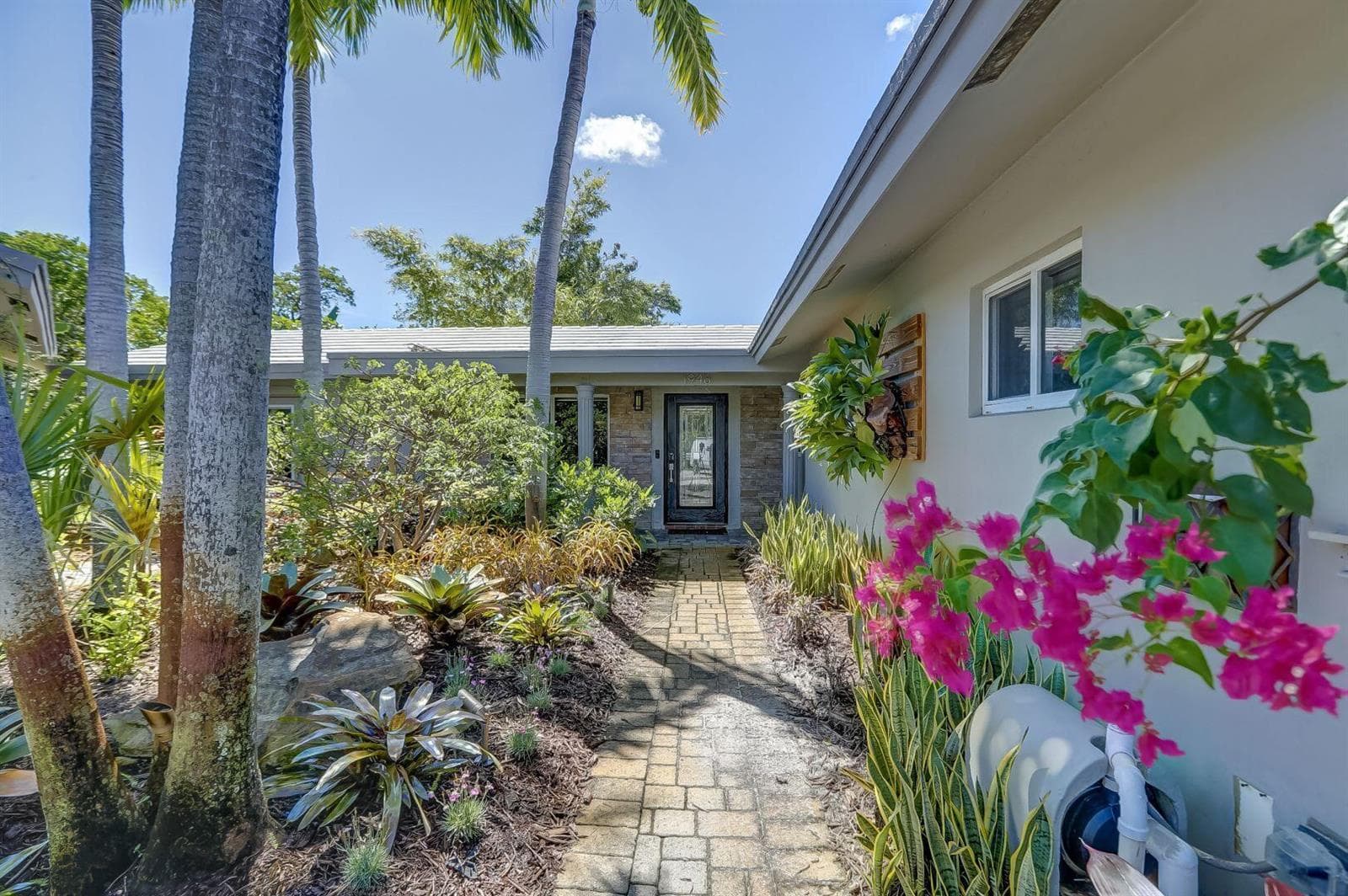 1948 NE 7TH Terrace, Wilton Manors, FL 33305 photo 2