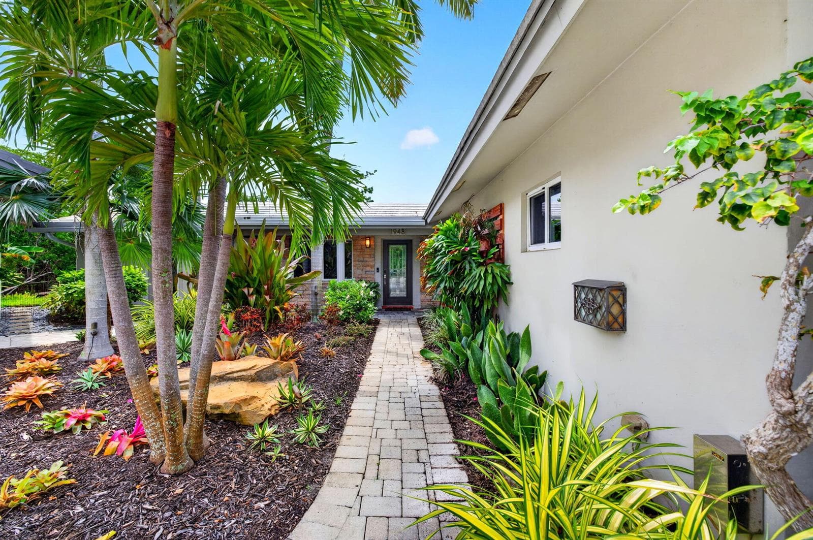 1948 NE 7TH Terrace, Wilton Manors, FL 33305 photo 5