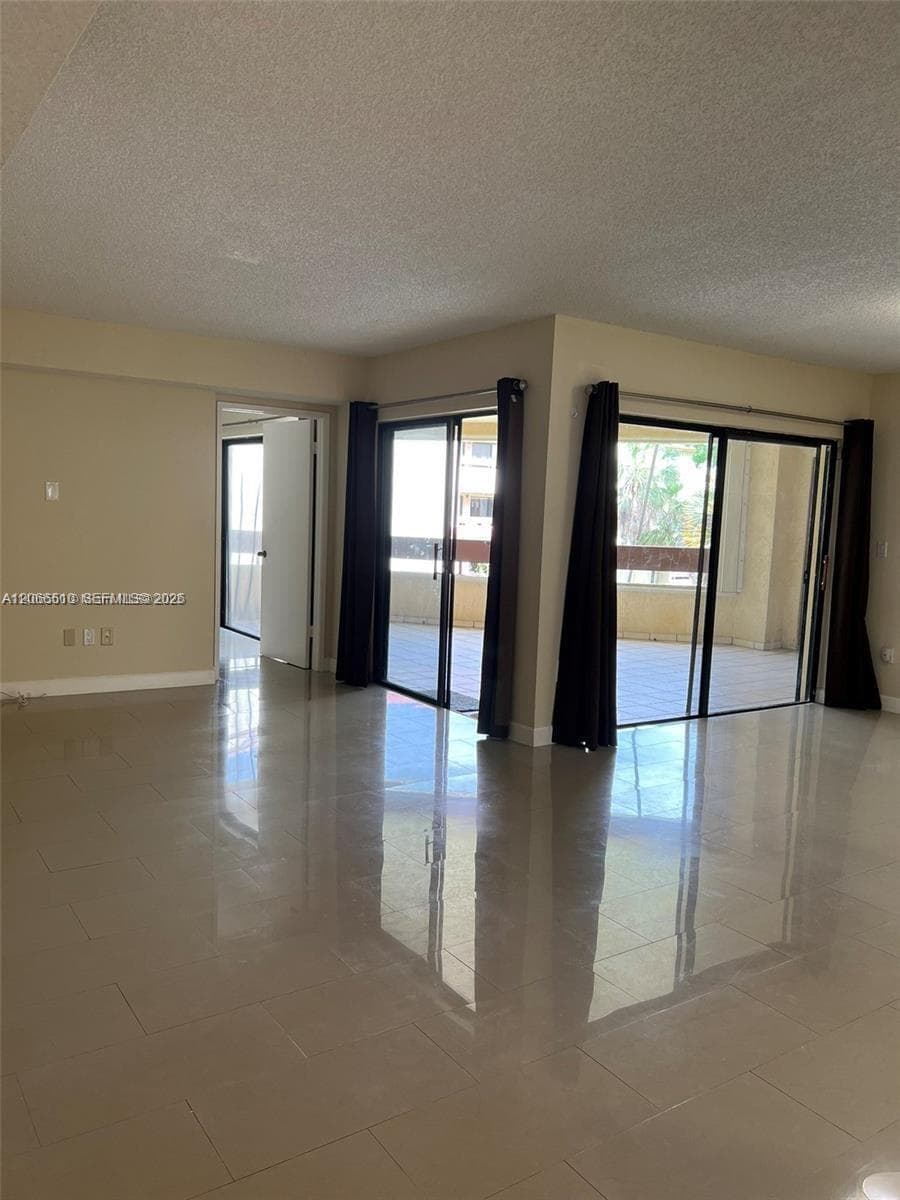 8830 SW 123rd Ct # I303, Miami, FL 33186 photo 4