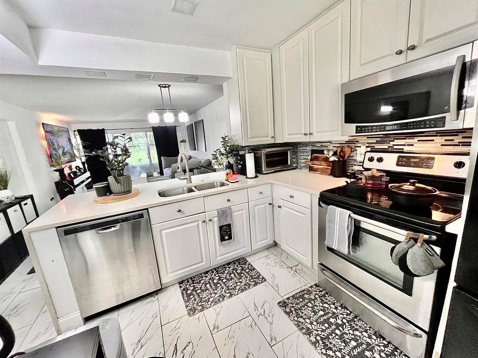 8301 SANDS POINT Boulevard # S306, Tamarac, FL 33321 photo 4