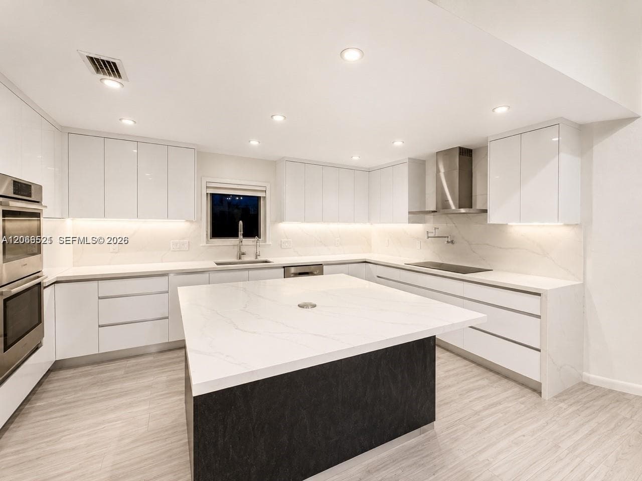 2616 Oakbrook Ct, Weston, FL 33332 photo 3