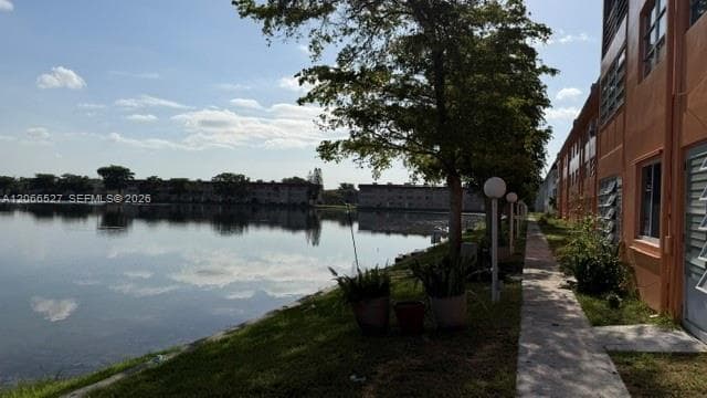 251 NE 187th St # 803, Miami, FL 33179 photo 3