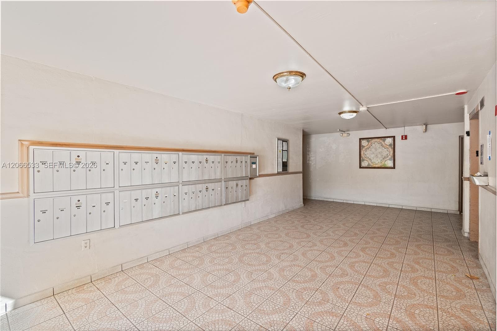 8501 NW 8th St # 106, Miami, FL 33126 photo 5