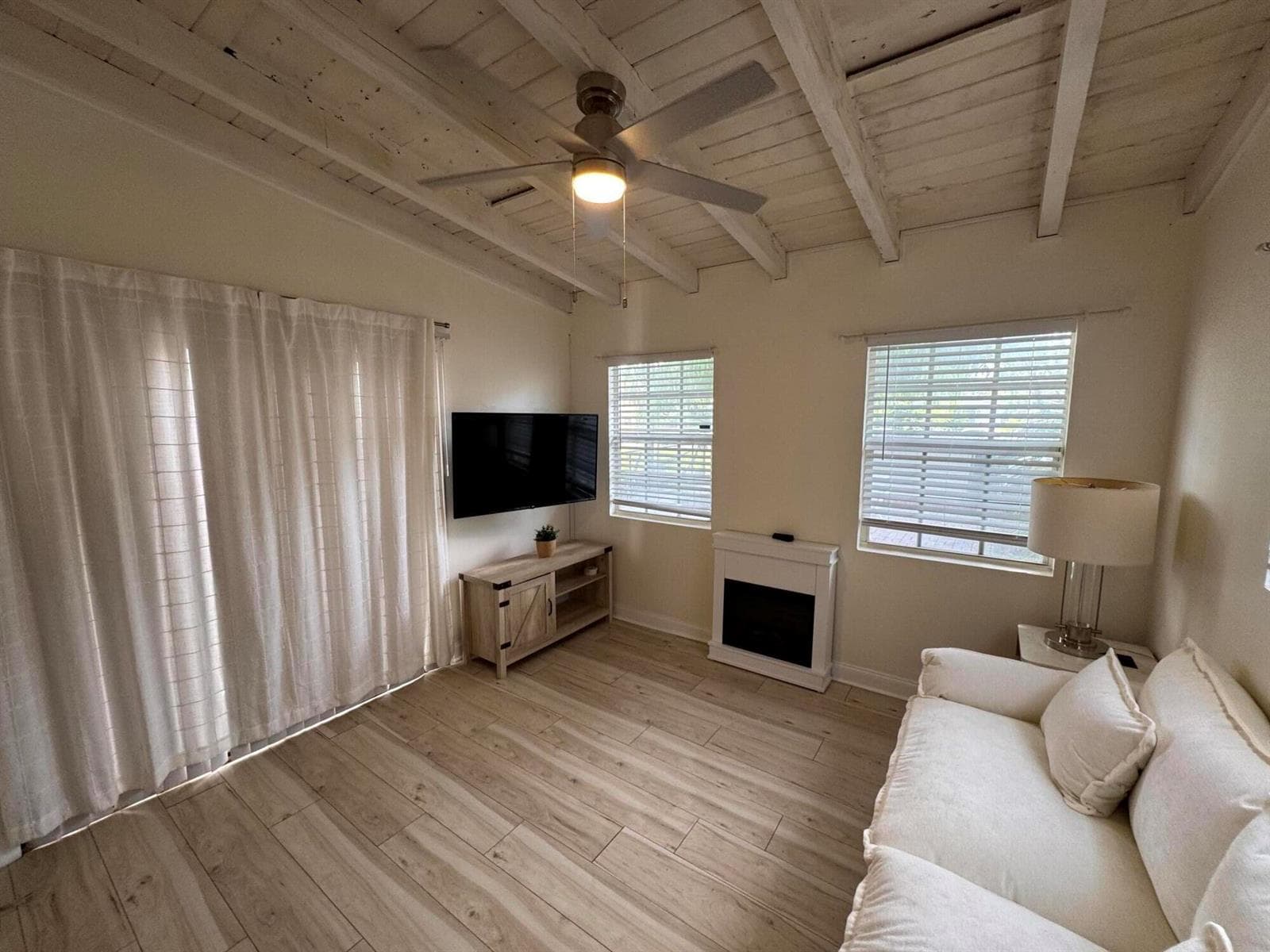 17 S D Street # 1, FL 33460 photo 2