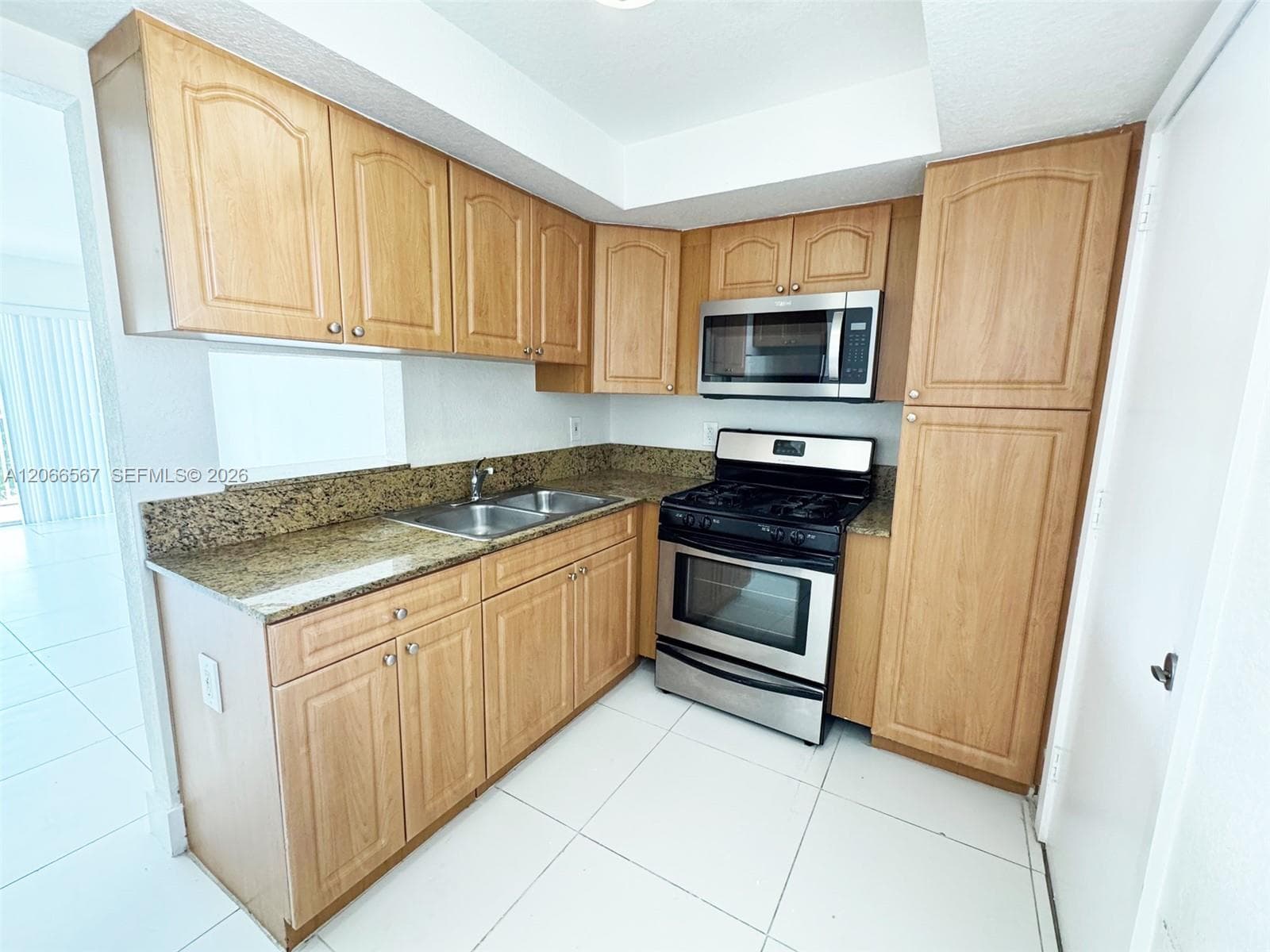 7701 SW 88th St # B322, Miami, FL 33156 photo 2