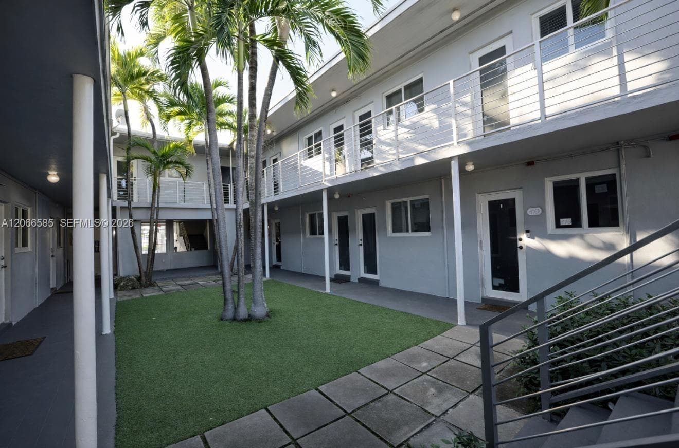 5305 Biscayne Blvd # 207, Miami, FL 33137 photo 3