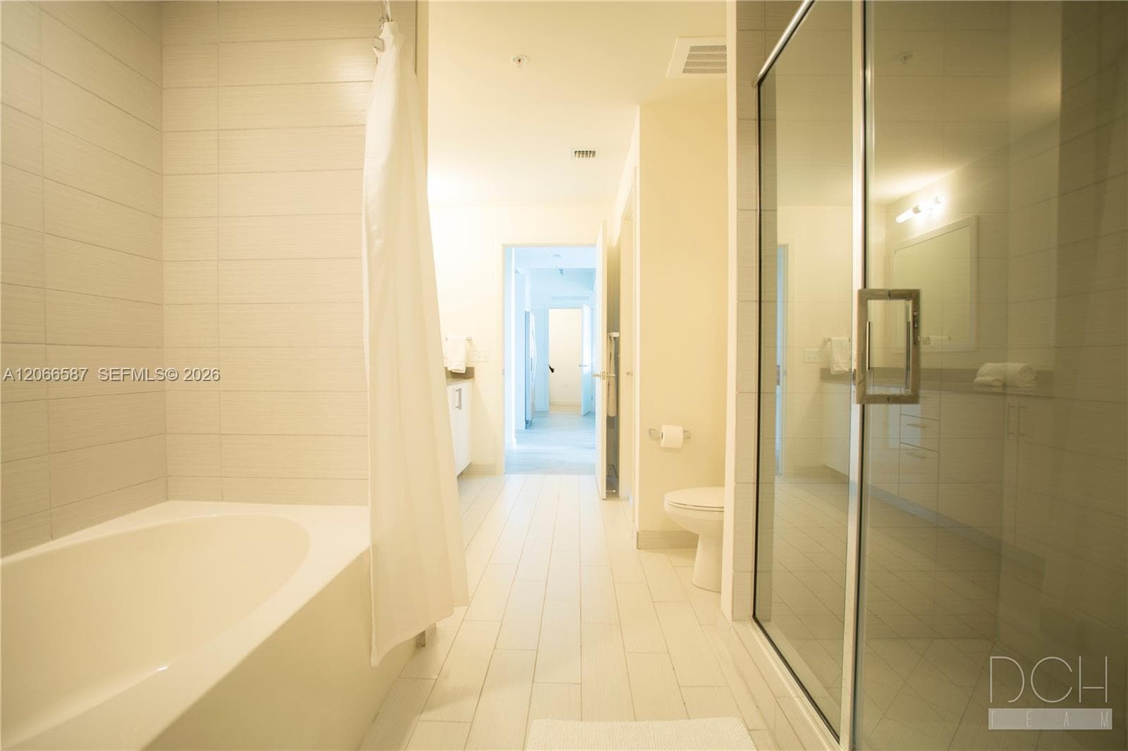999 SW 1st Ave # 2915, Miami, FL 33130 photo 3