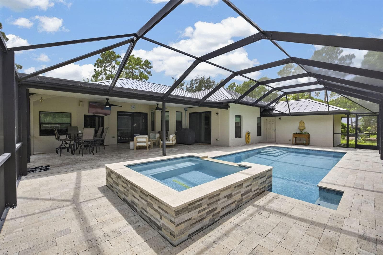 17377 W ALAN BLACK Boulevard, FL 33470 photo 3