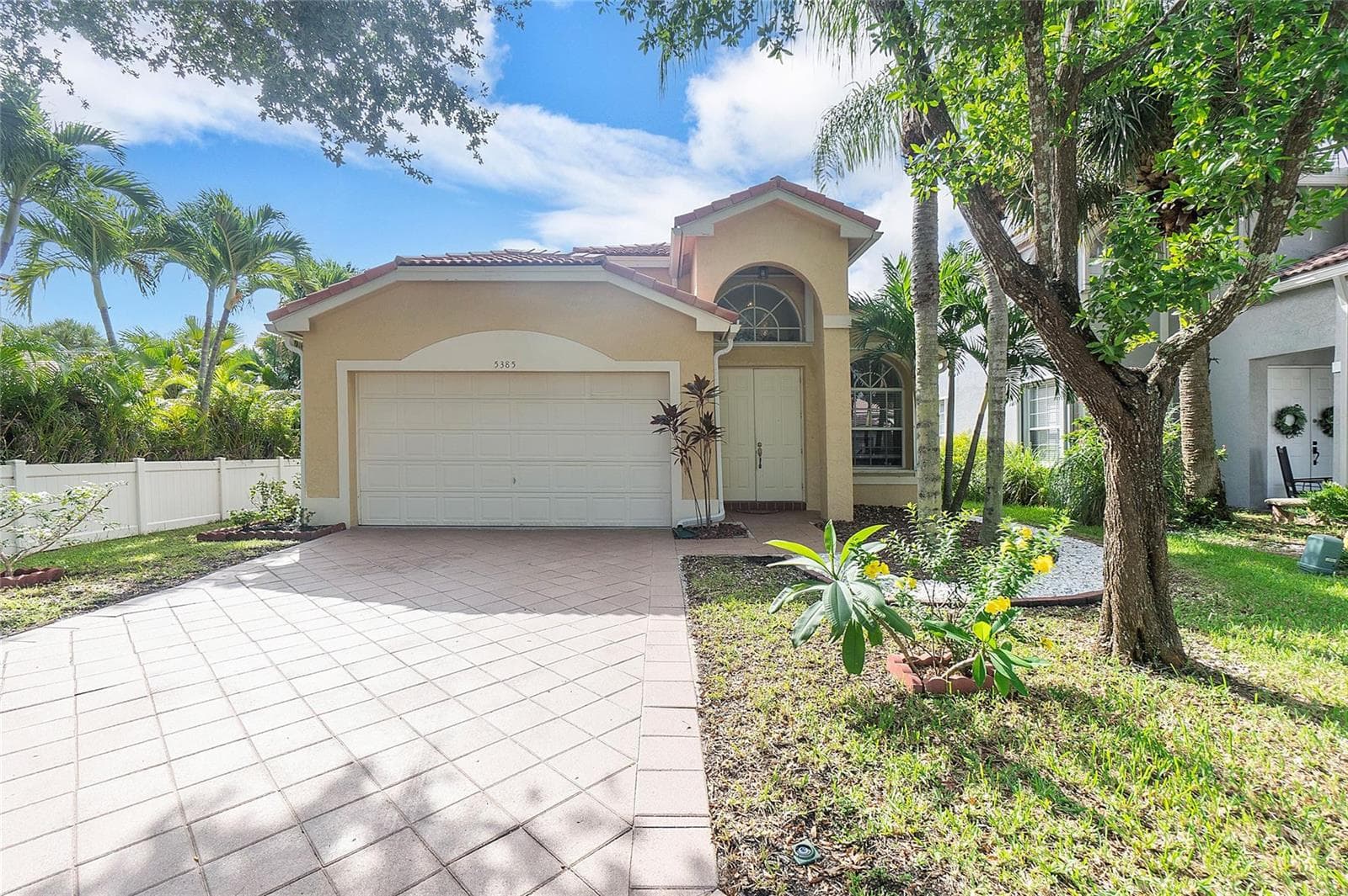 5385 NW 124th Way, Coral Springs, FL 33076 photo 2