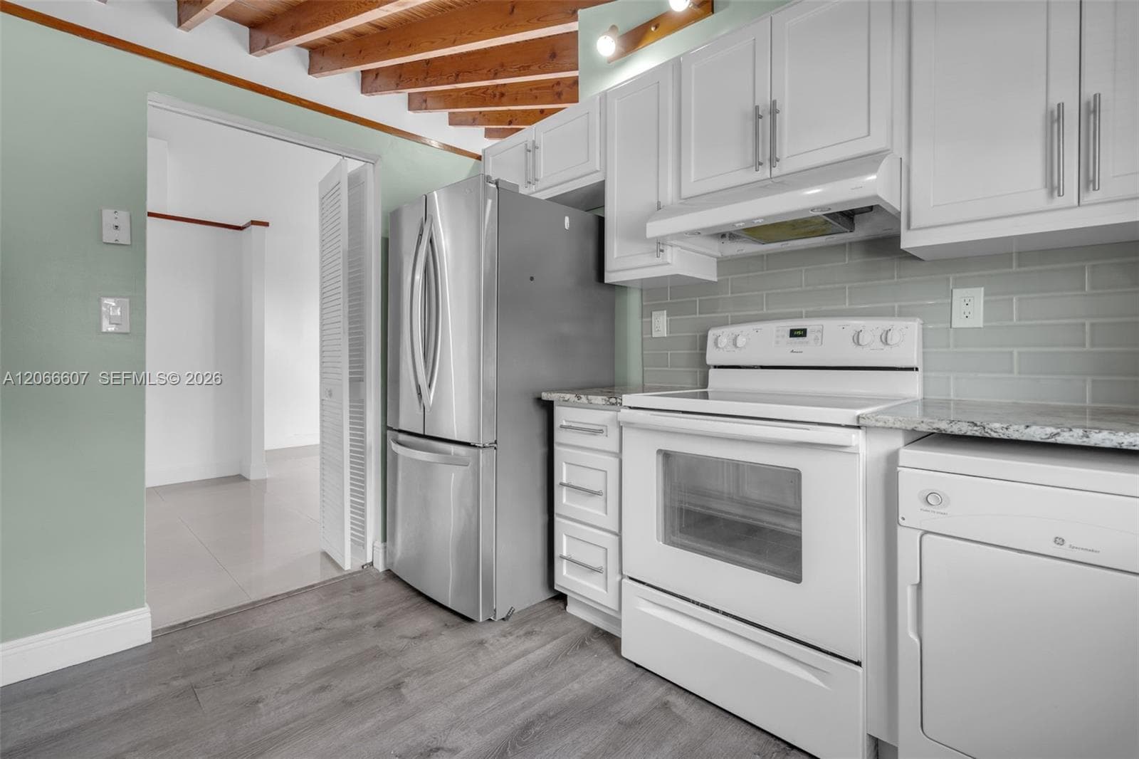 860 NW 106th Ave # 3B3-5, Miami, FL 33172 photo 5