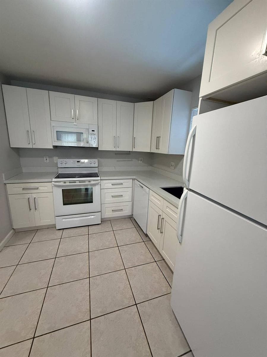 3647 NW 94TH Avenue # 4H, Sunrise, FL 33351 photo 5