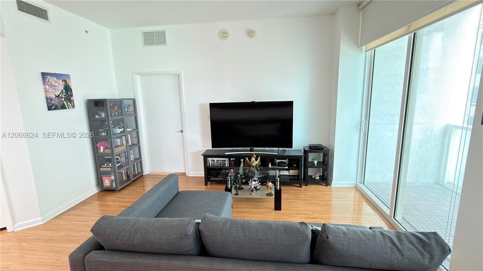 244 Biscayne Blvd # 808, Miami, FL 33132 photo 4