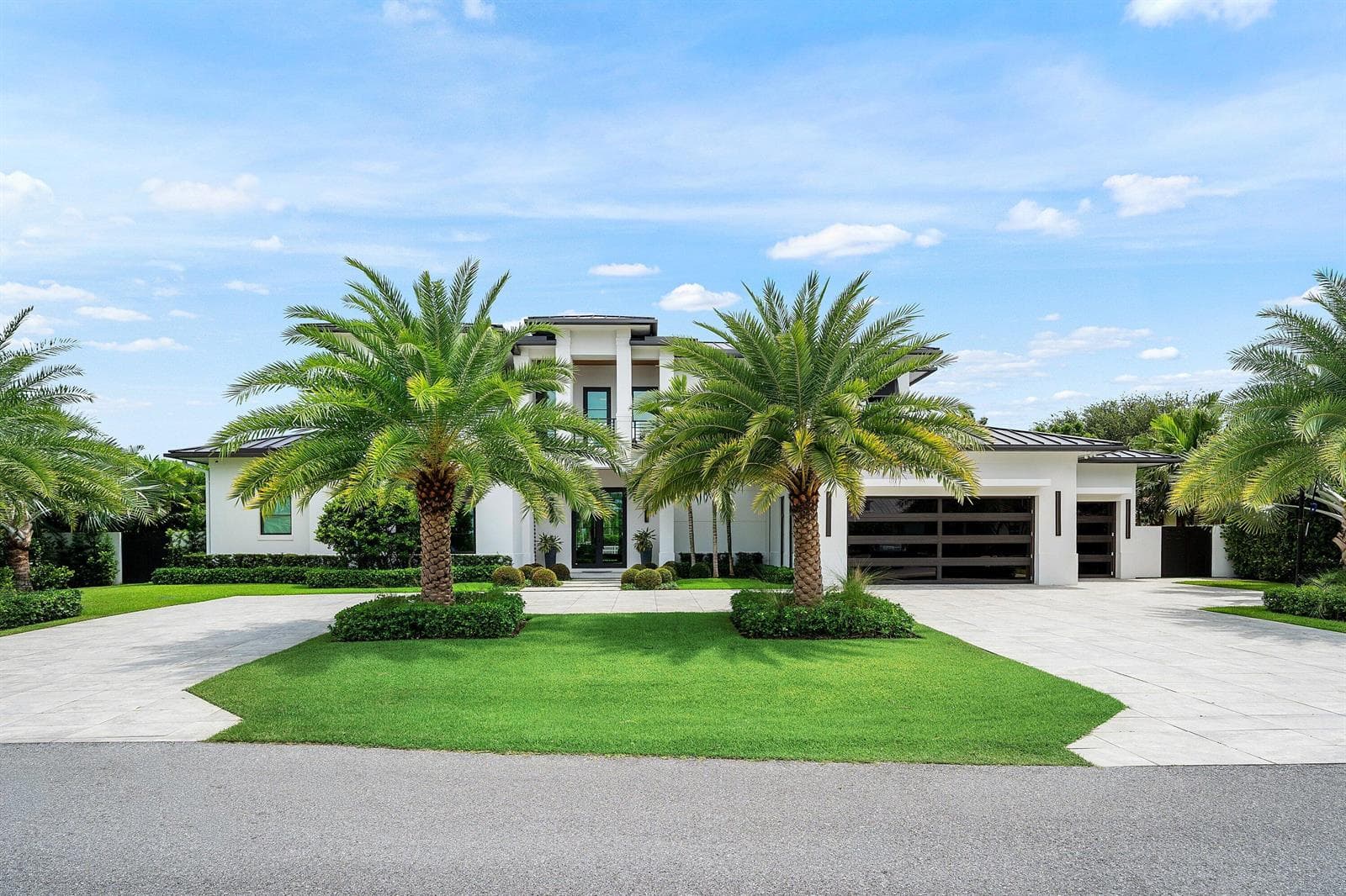 830 Lake Shore Drive, Delray Beach, FL 33444 photo 2