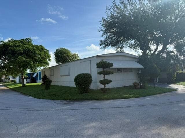1817 DOLPHIN Place, Deerfield Beach, FL 33442