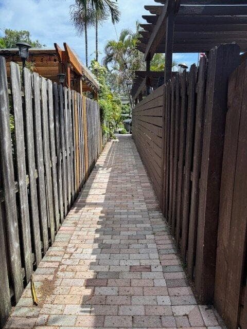1637 NE 5TH Street # 2, Fort Lauderdale, FL 33301 photo 4